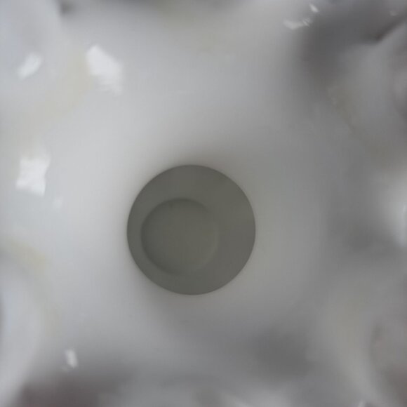 Fenton Silvercrest White Milk Glass Ruffled Melon Vase Elegant Home Decor - Picture 12 of 15